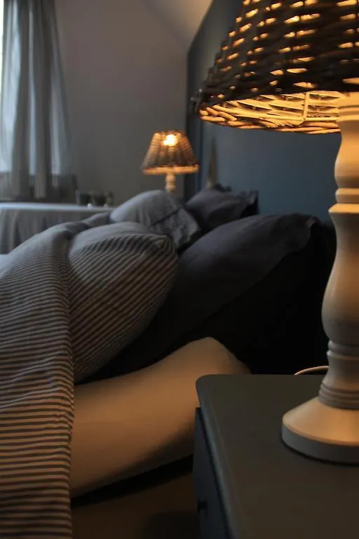 B&B Le 36 Brussels Bed & Breakfast